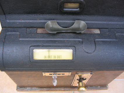ITR card slot