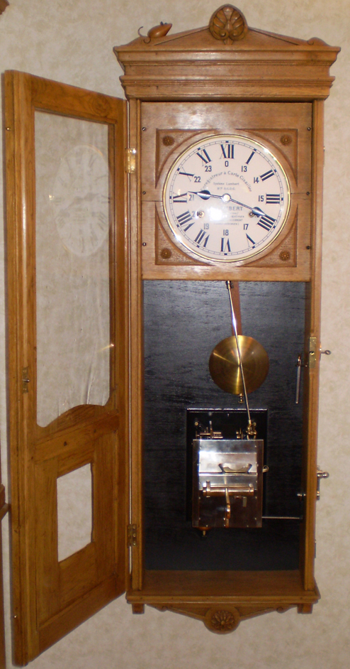 Lamert clock open